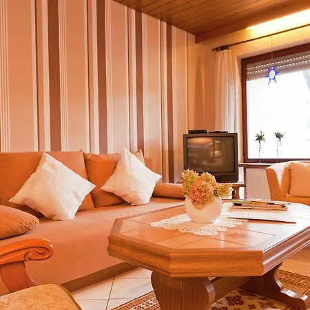 Appartement Beautiful On A Farm With Terrace In Loogh *