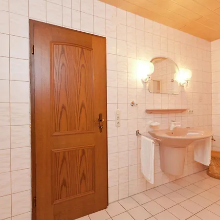 Beautiful On A Farm With Terrace In Loogh Appartement *